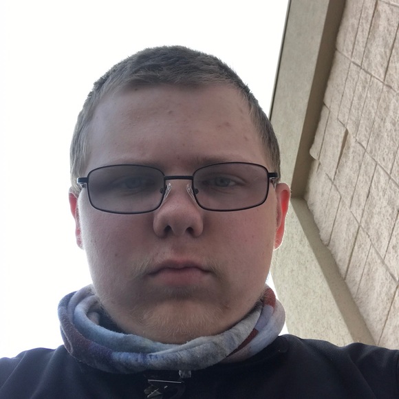 Meet your Posher, James - Picture 1 of 1